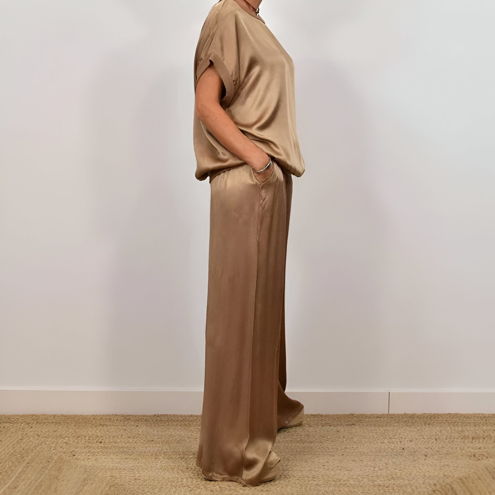 Rozalind – Elegancki i zwiewny komplet dla kobiet